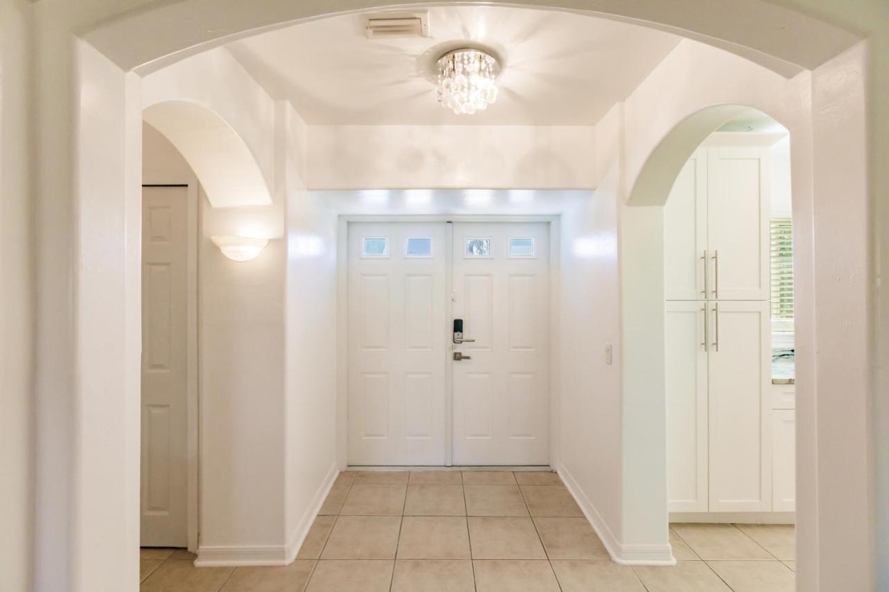 New! Dock Canal Family Home W/Pool & Gulf Access! North Fort Myers Exteriér fotografie